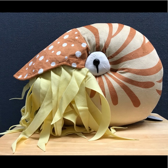 Nautilus Plush - Picture 4 of 10